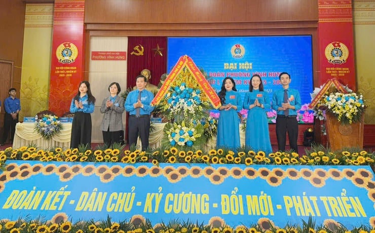 Công đoàn phường Vĩnh Hưng: Đưa tiêu chí ứng dụng công nghệ, chuyển đổi số vào nhiều chỉ tiêu- Ảnh 1. Công đoàn phường Vĩnh Hưng: Đưa tiêu chí ứng dụng công nghệ, chuyển đổi số vào nhiều chỉ tiêu- Ảnh 1.