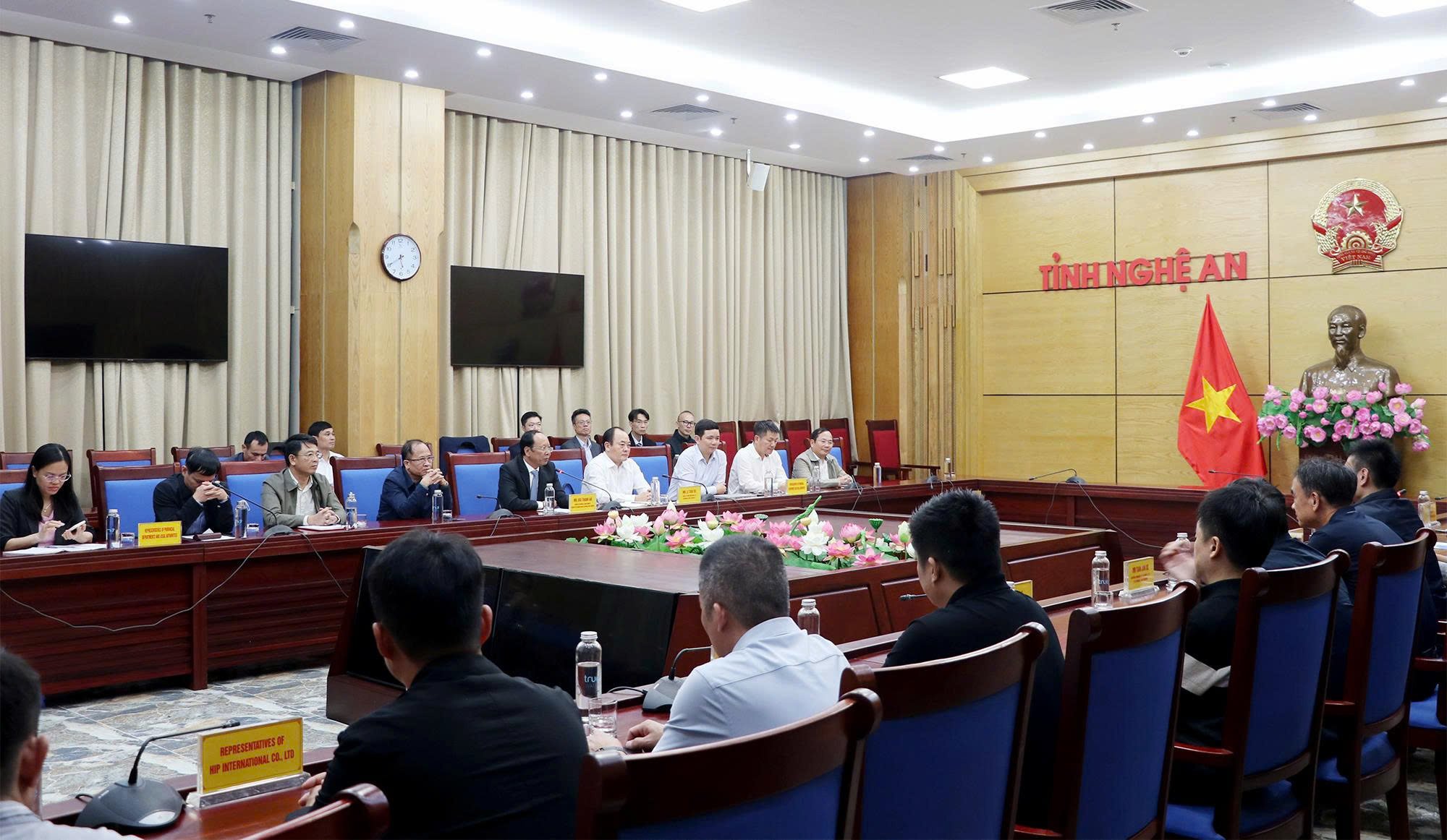 ພາສາອັງກິດ: ຂ່າວ