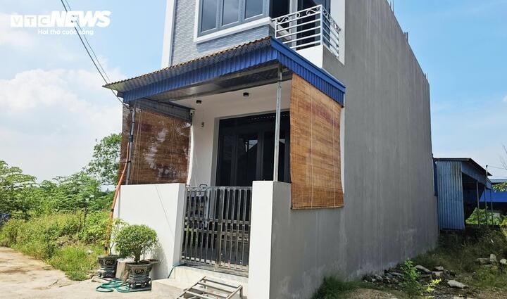 Pemindahan itu dilakukan selepas kedua-dua pihak tidak dapat bersetuju dengan penyelesaian untuk membeli semula tanah tersebut.