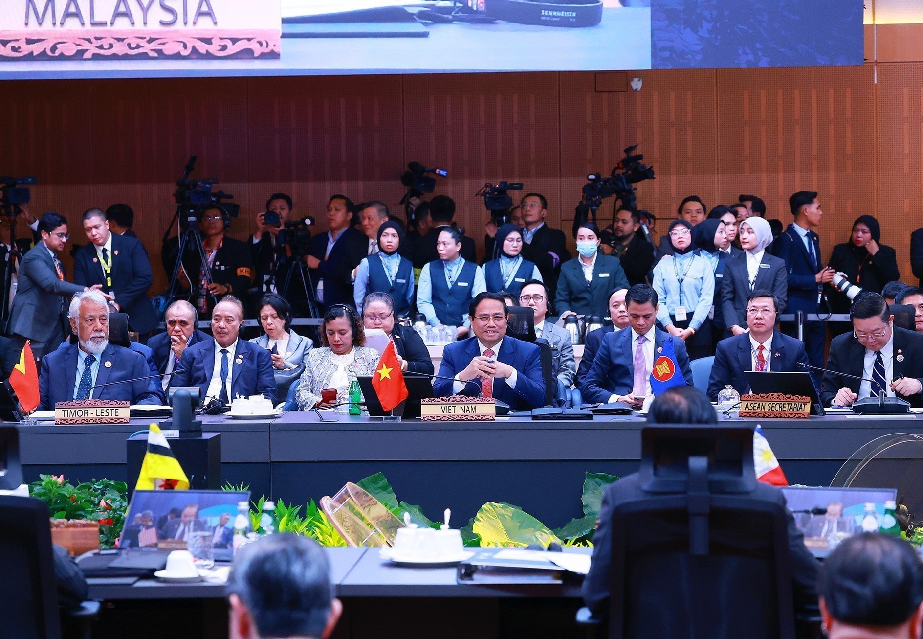 vna-potal-premiärminister-pham-minh-chinh-deltar-i-det-28:e-asean-kina-toppmötet-8368653.jpg