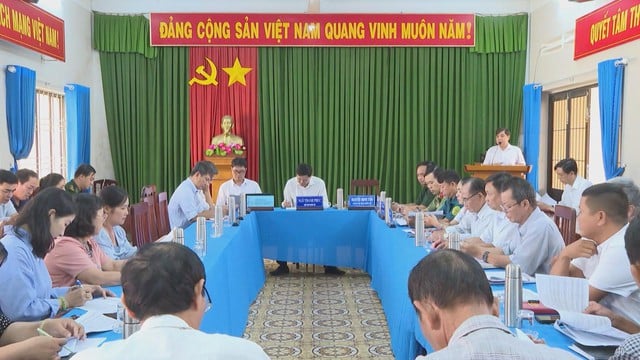 Xã Long Hải kiểm soát chặt tàu cá, siết công tác phòng chống IUU - Ảnh 1.