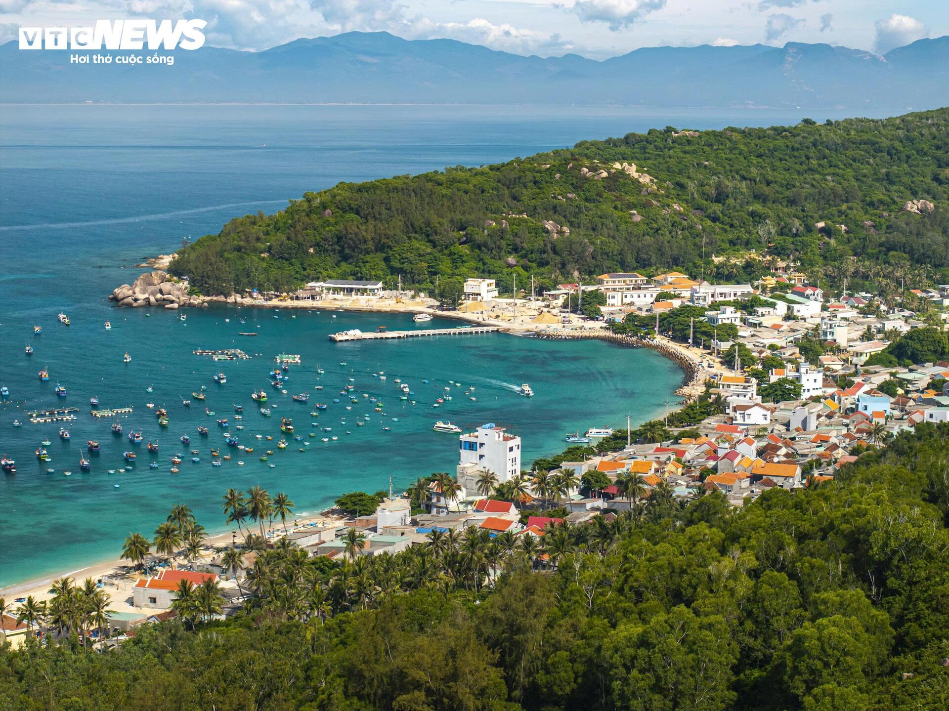 Urmăriți cum orașul de coastă al Vietnamului devine una dintre destinațiile de top ale lumii în 2026 - 12