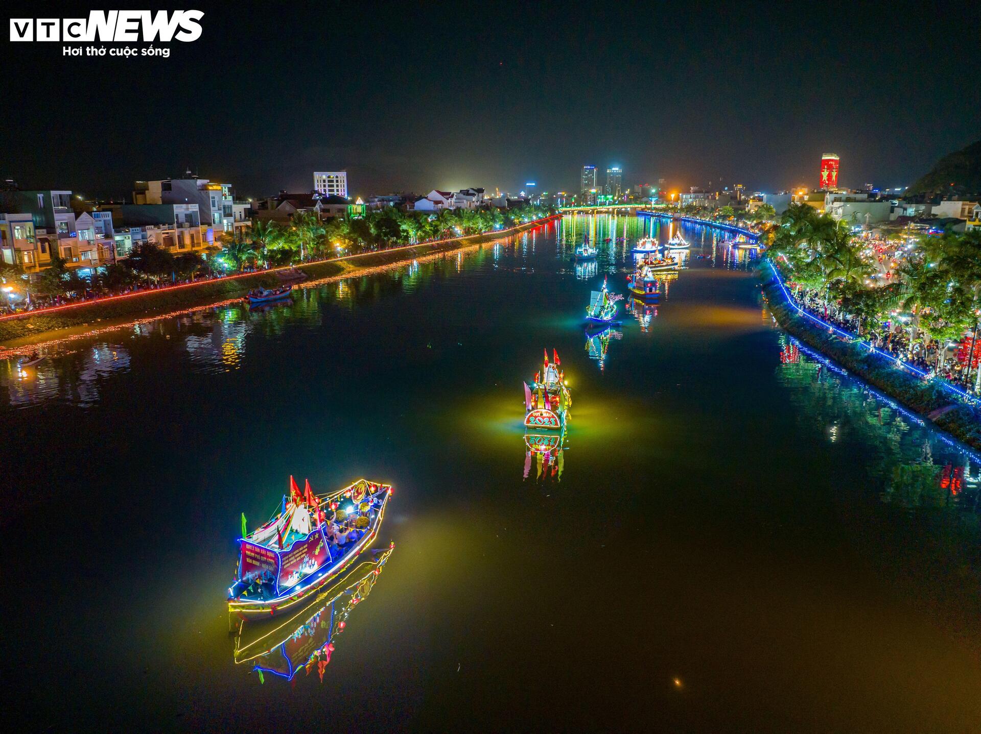 Urmăriți cum orașul de coastă al Vietnamului devine una dintre destinațiile de top ale lumii în 2026 - 2027