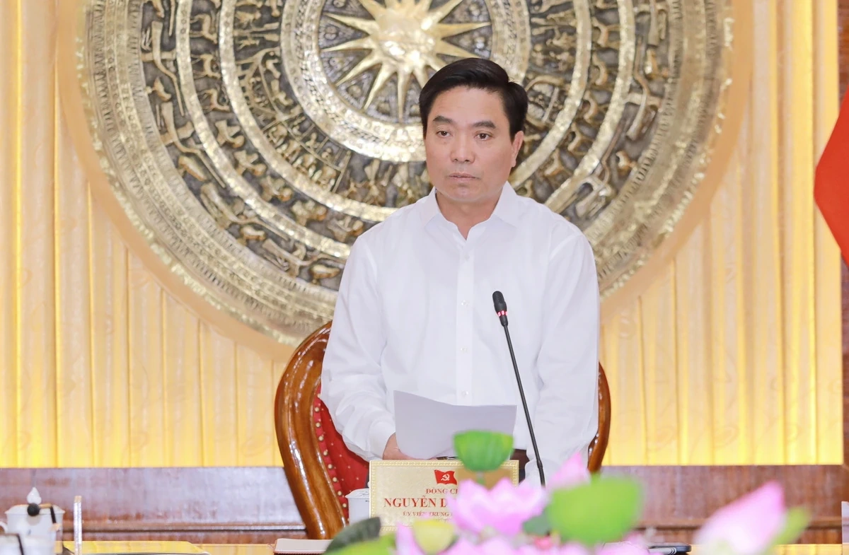 A Thanh Hoa Tartományi Párt Állandó Bizottsága együttműködik a Northern Power Corporationnel