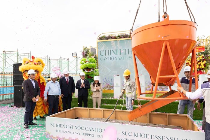 Phu Long, Essensia Sky'ın zirvesine çıktı -  Phú Long cất nóc Essensia Sky - Khi “biểu tượng sống xanh, sức khỏe” vươn mình tại Nam Sài Gòn - Ảnh 2.