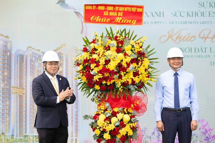Phu Long, Essensia Sky'ın zirvesine çıktı -  Phú Long cất nóc Essensia Sky - Khi “biểu tượng sống xanh, sức khỏe” vươn mình tại Nam Sài Gòn - Ảnh 4.