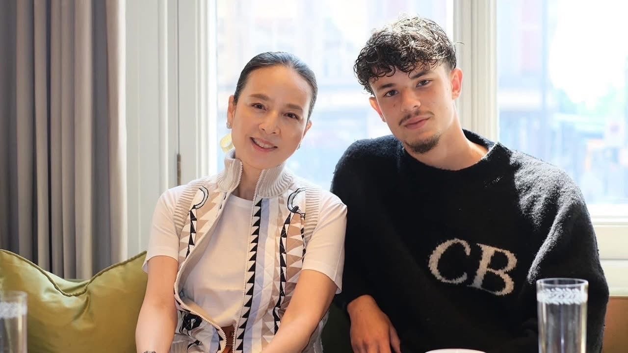 Madam Pang chơi lớn, chiêu mộ sao trẻ từng khoác áo Chelsea cho đội tuyển Thái Lan- Ảnh 1.