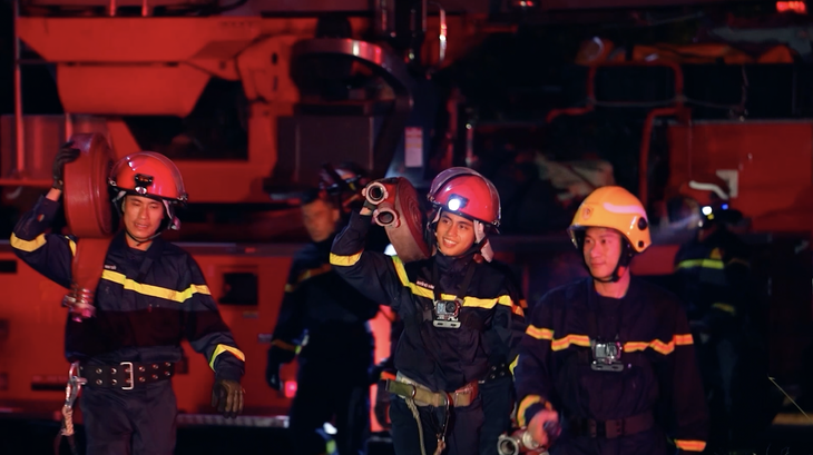 MV Chiến sĩ quả cảm: Nghe xong chỉ muốn gửi lời cảm ơn - Ảnh 7.