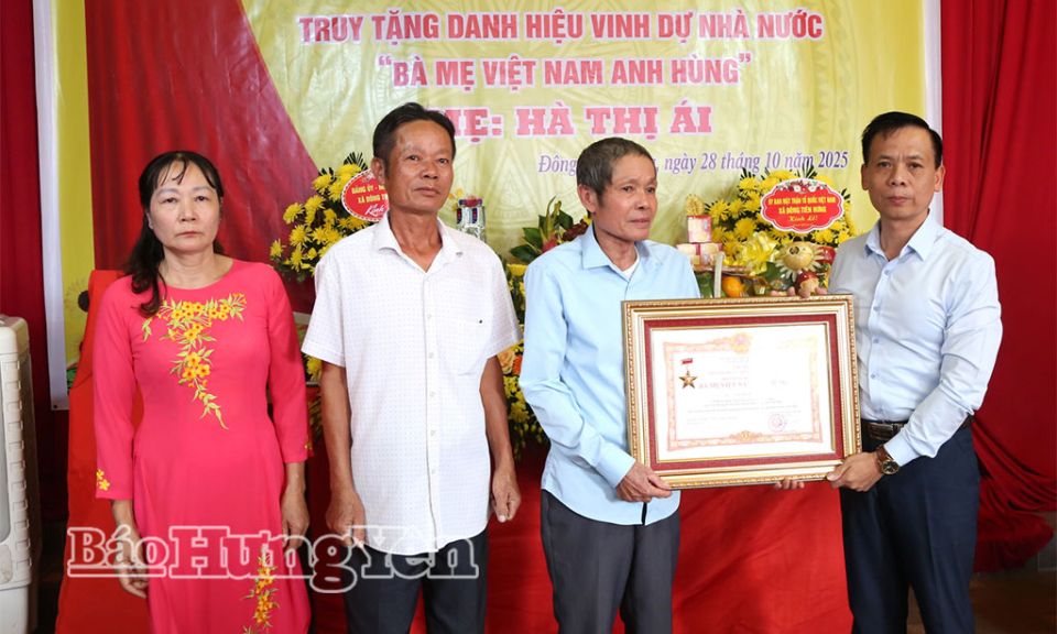Truy tặng danh hiệu Bà mẹ Việt Nam anh hùng cho mẹ Hà Thị Ái