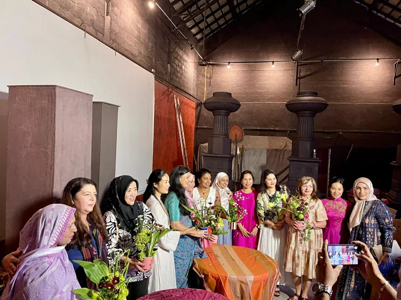 Vietnam-Sri Lankas tekulturutbyte: Spridning av värderingar som sofistikering och vänskap Giao lưu văn hoá trà Việt Nam-Sri Lanka: Lan toả những giá trị tinh tế và hữu nghị