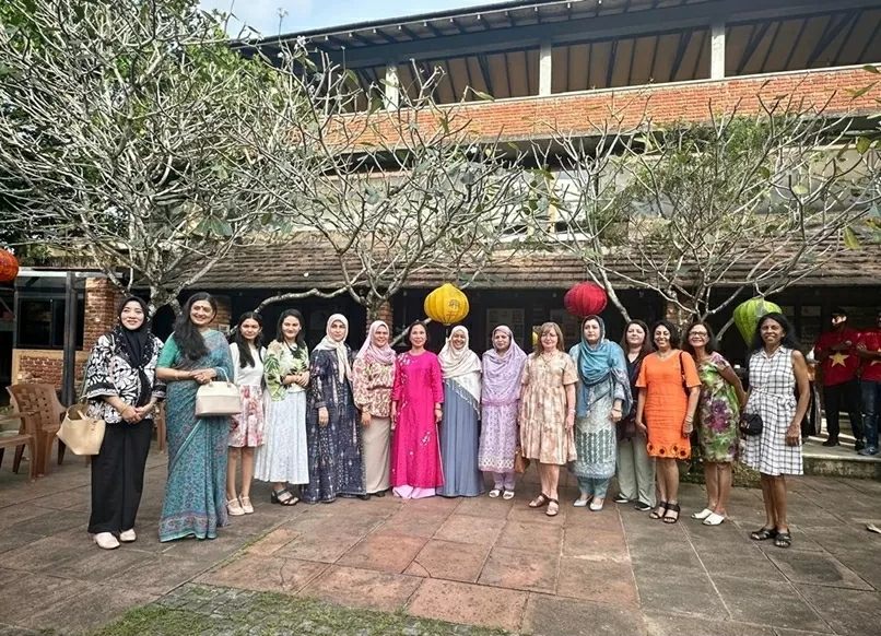 Vietnam-Sri Lankas tekulturutbyte: Spridning av värderingar som sofistikering och vänskap Giao lưu văn hoá trà Việt Nam-Sri Lanka: Lan toả những giá trị tinh tế và hữu nghị