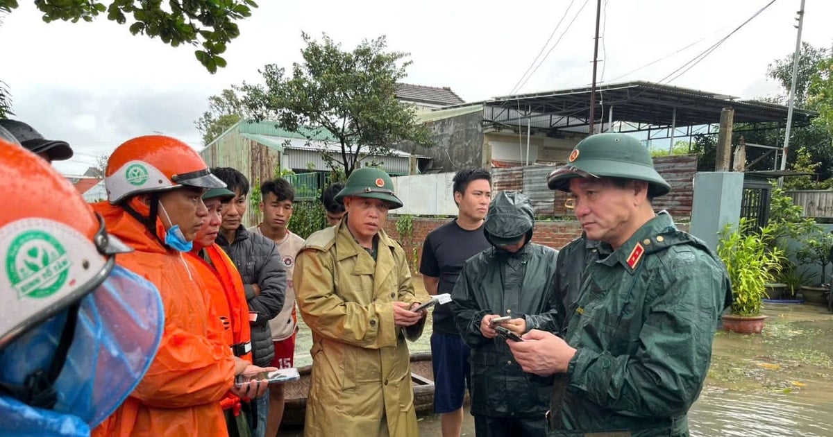 Lãnh đạo Quân khu 5 kiểm tra, chỉ đạo ứng phó mưa lũ tại Đà Nẵng