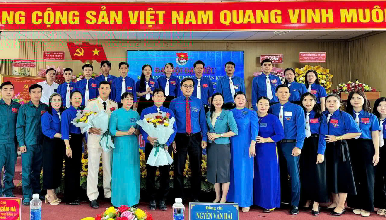 The 1st Congress of Van Khanh Commune Youth Union