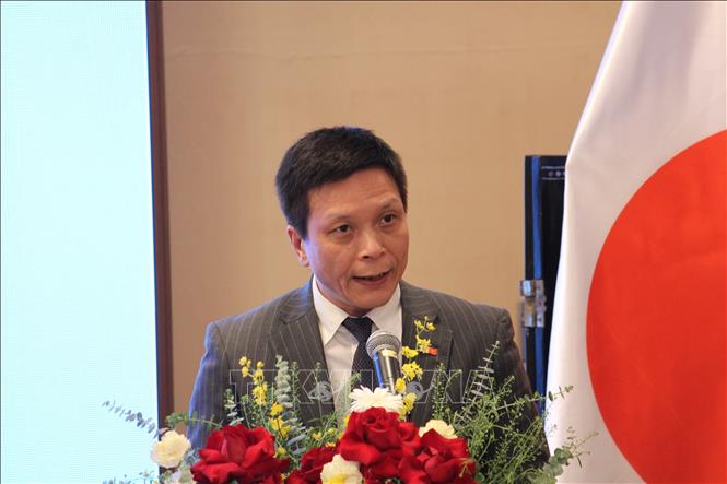 Подпись к фотографии