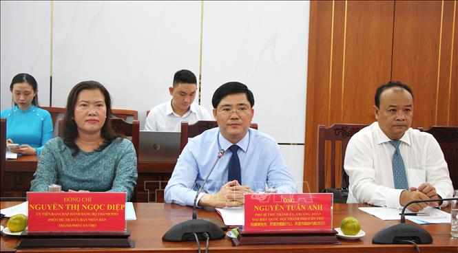 Підпис до фотографії