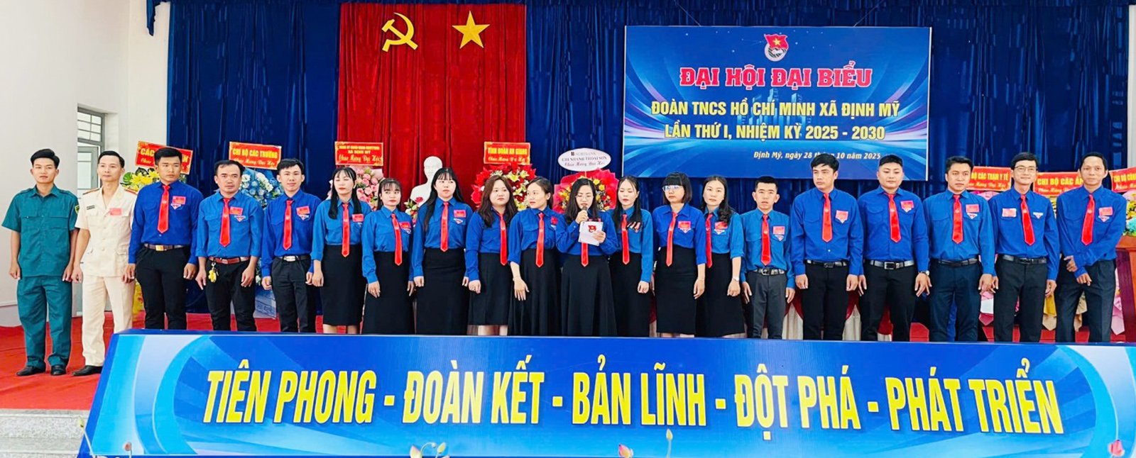 Congreso de la Unión de Jóvenes de la Comuna de Dinh My, período 2025-2030