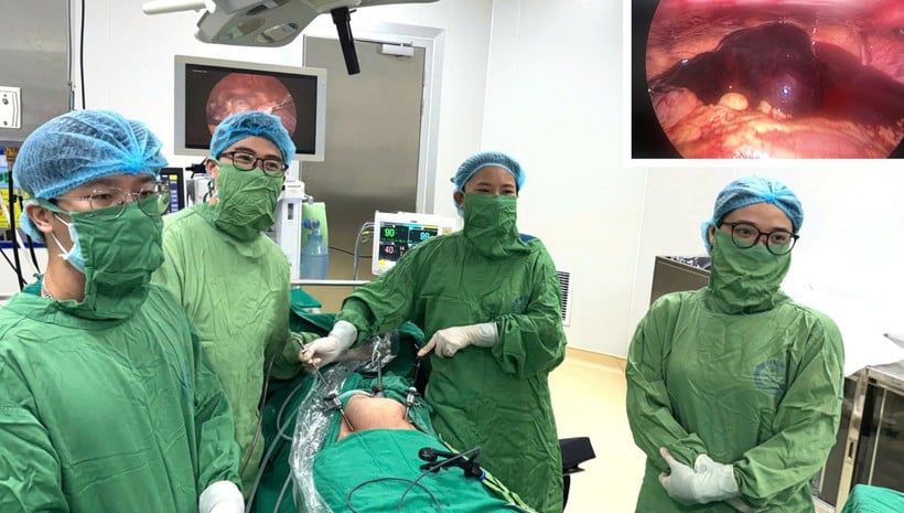 Bác sĩ can thiệp kịp thời cho sản phụ.