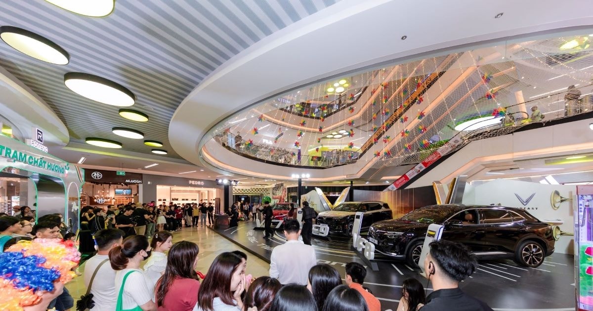 VinFast VF 7, VF 8, VF 9: Đánh giá từ ngày hội lái thử