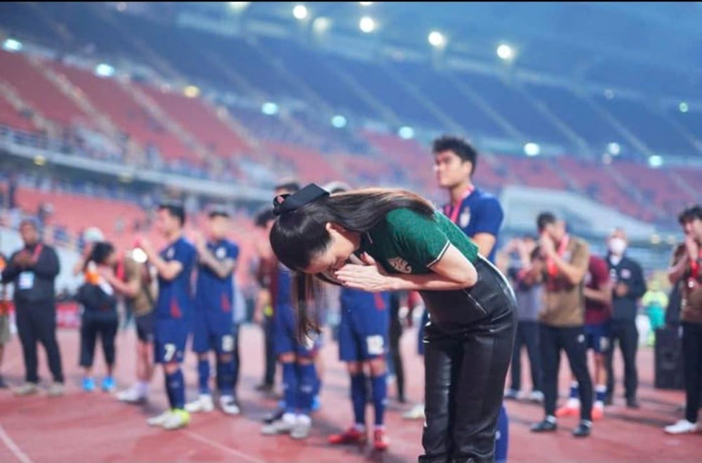 A Thaiföldi Labdarúgó Szövetség elnöke bocsánatkérő levelet küldött a rossz vietnami zászló kitűzése miatt - 1. kép