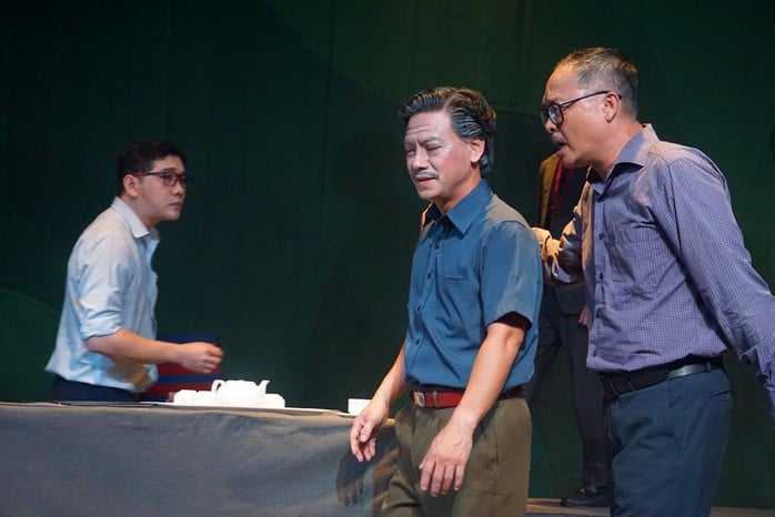 Những dấu ấn đậm nét, khơi gợi niềm tự hào dân tộc - Ảnh 1. Những dấu ấn đậm nét, khơi gợi niềm tự hào dân tộc - Ảnh 1.