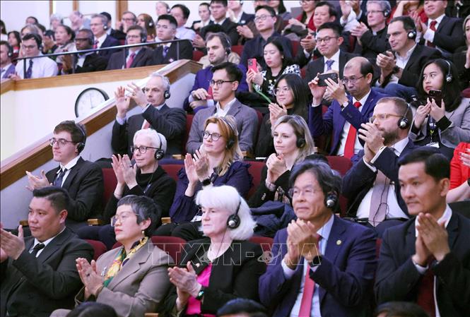 Підпис до фотографії