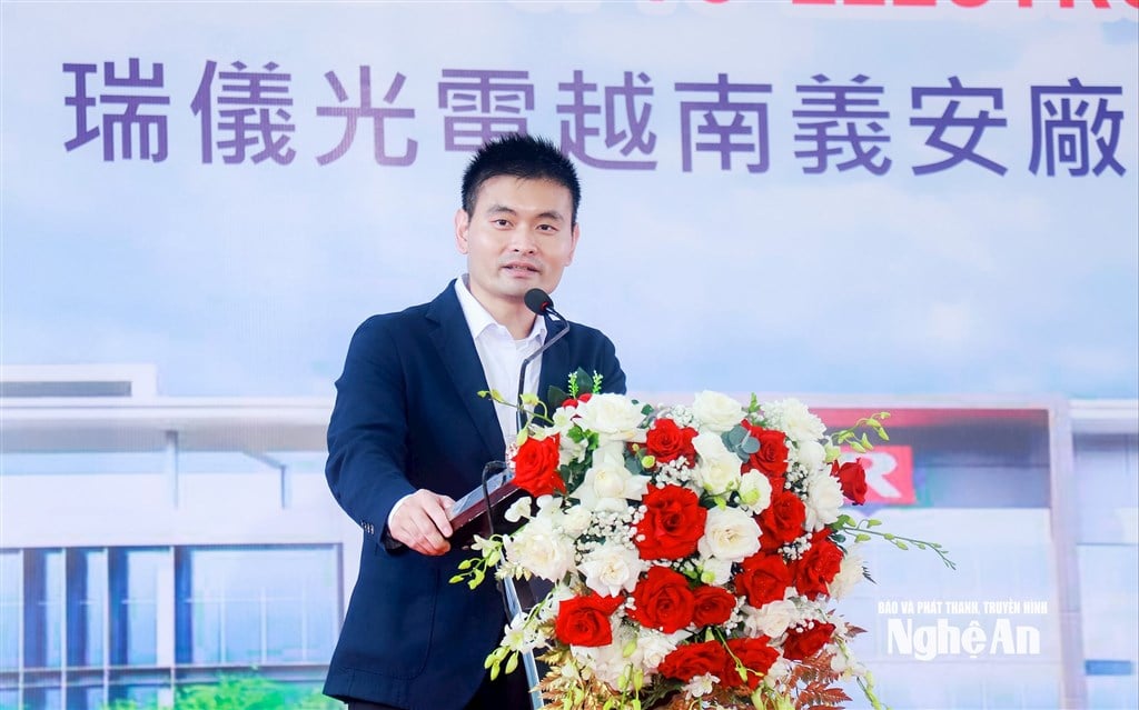 انگریزی: خبر