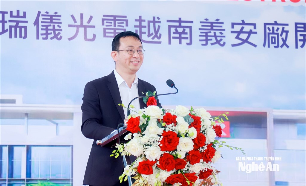 انگریزی: خبر