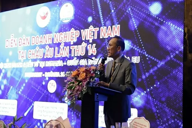 Det 14:e Vietnam Business Forum i Europa Diễn đàn doanh nghiệp Việt Nam tại châu Âu lần thứ 14