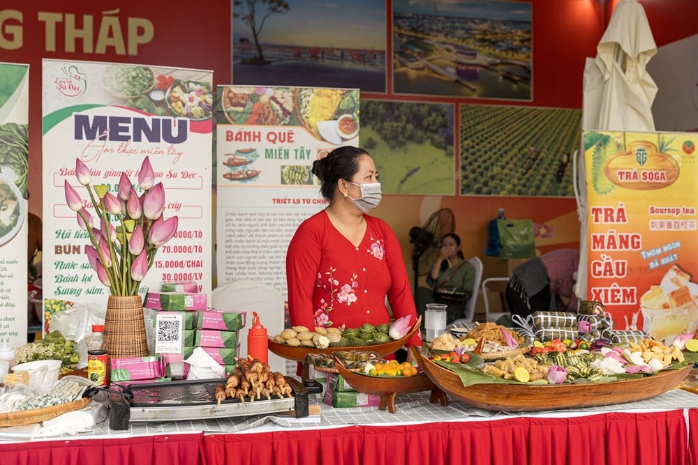 ງານຕະຫຼາດນັດລະດູໃບໄມ້ຫຼົ່ນຄັ້ງທຳອິດ - ປີ 2025: ອາຫານ