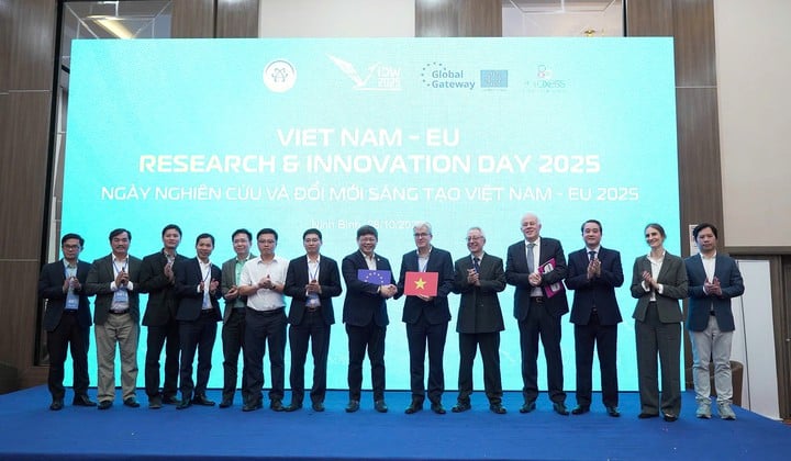 ជំរុញកិច្ចសហប្រតិបត្តិការស្រាវជ្រាវនិងនវានុវត្តន៍រវាងវៀតណាមនិងសហភាពអឺរ៉ុប - រូបថត ៤. Thúc đẩy hợp tác nghiên cứu và đổi mới sáng tạo giữa Việt Nam và Liên minh châu Âu- Ảnh 4.