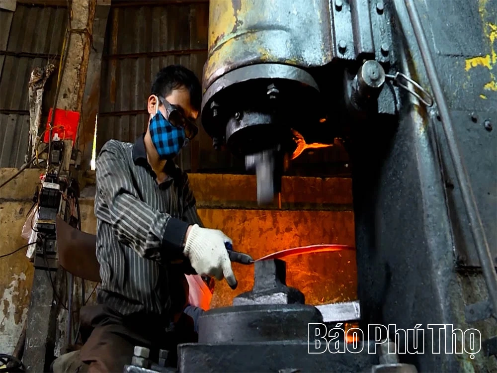 Ремесленная деревня Дат То «возрождается» благодаря цифровой революции и инновационному мышлению