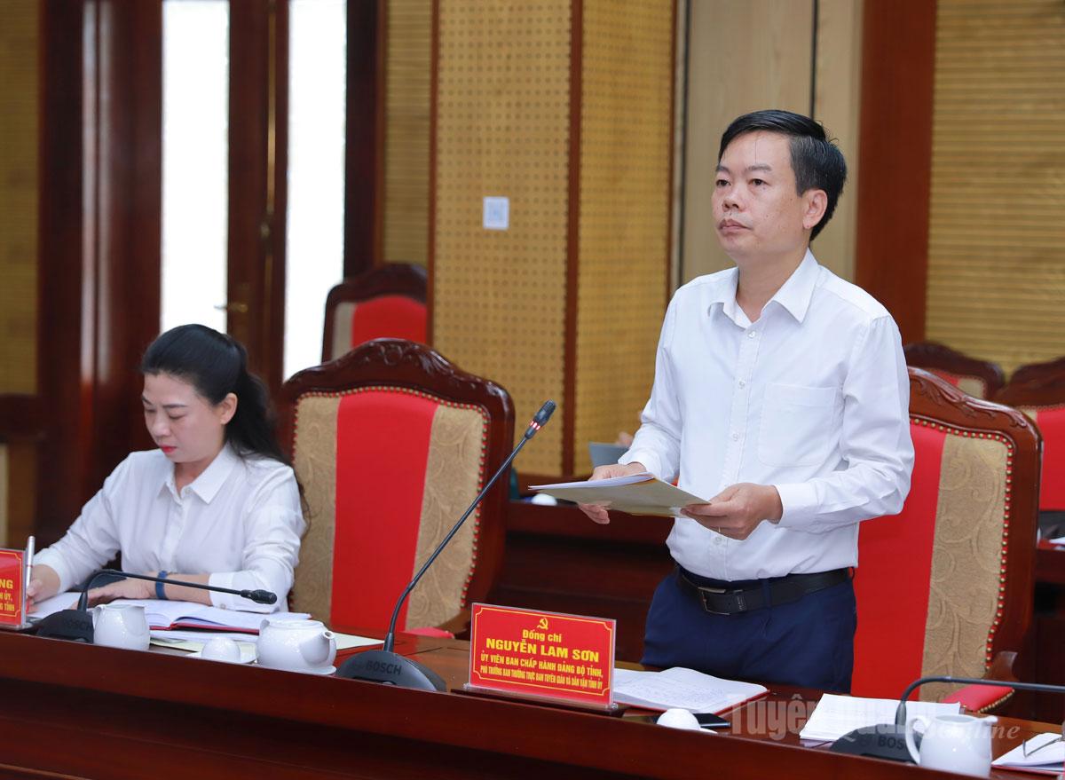 អនុប្រធានគណៈកម្មាធិការឃោសនា និងចលនាមហាជននៃគណៈកម្មាធិការបក្សខេត្ត លោក Nguyen Lam Son បានរាយការណ៍អំពីការអនុវត្តសេចក្តីសម្រេចចិត្តលេខ ៥៧ និងសេចក្តីសន្និដ្ឋានលេខ ៨១ របស់ខេត្ត។