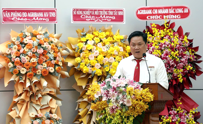 Undertecknande av samarbetsavtal mellan jordbruks- och miljödepartementet i Tay Ninh-provinsen och Agribank-filialer i området