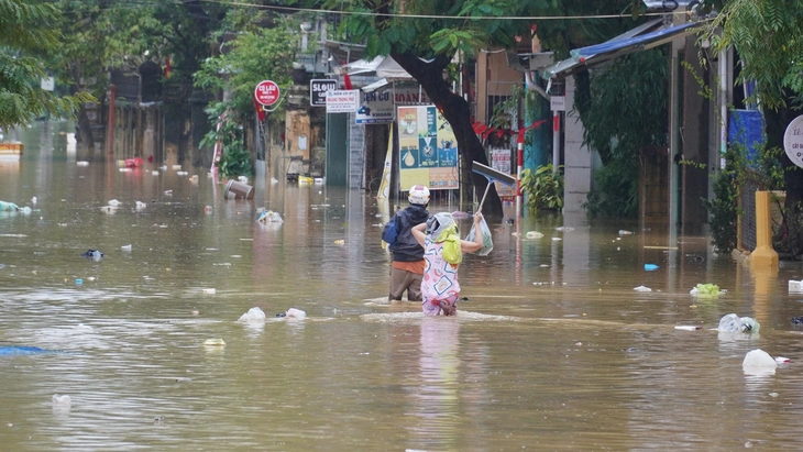 người dân Huế - Ảnh 4.