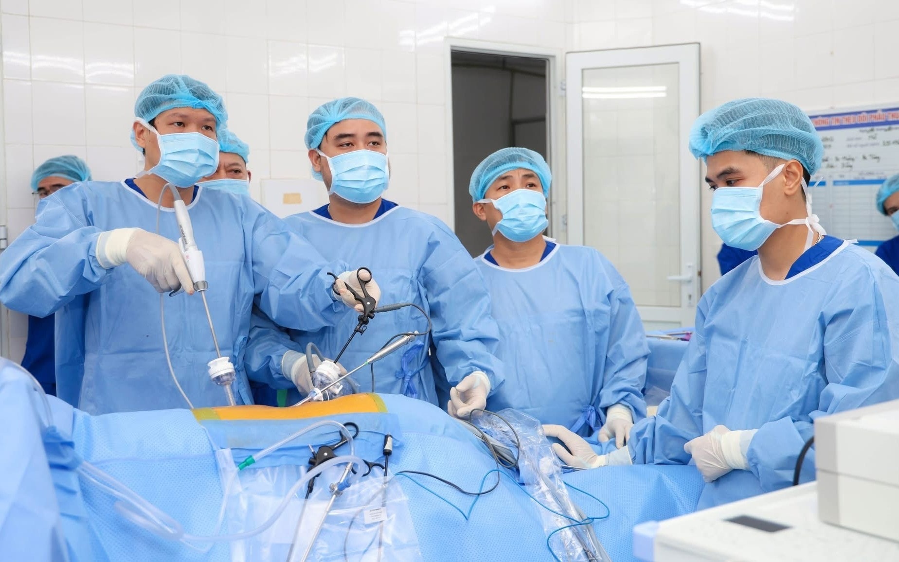 Xây dựng mô hình chủ nghĩa xã hội gắn với con người xã hội chủ nghĩa tại Hải Phòng: Những điều đã thấy - Bài 2: Kiến tạo hệ thống y tế hiện đại