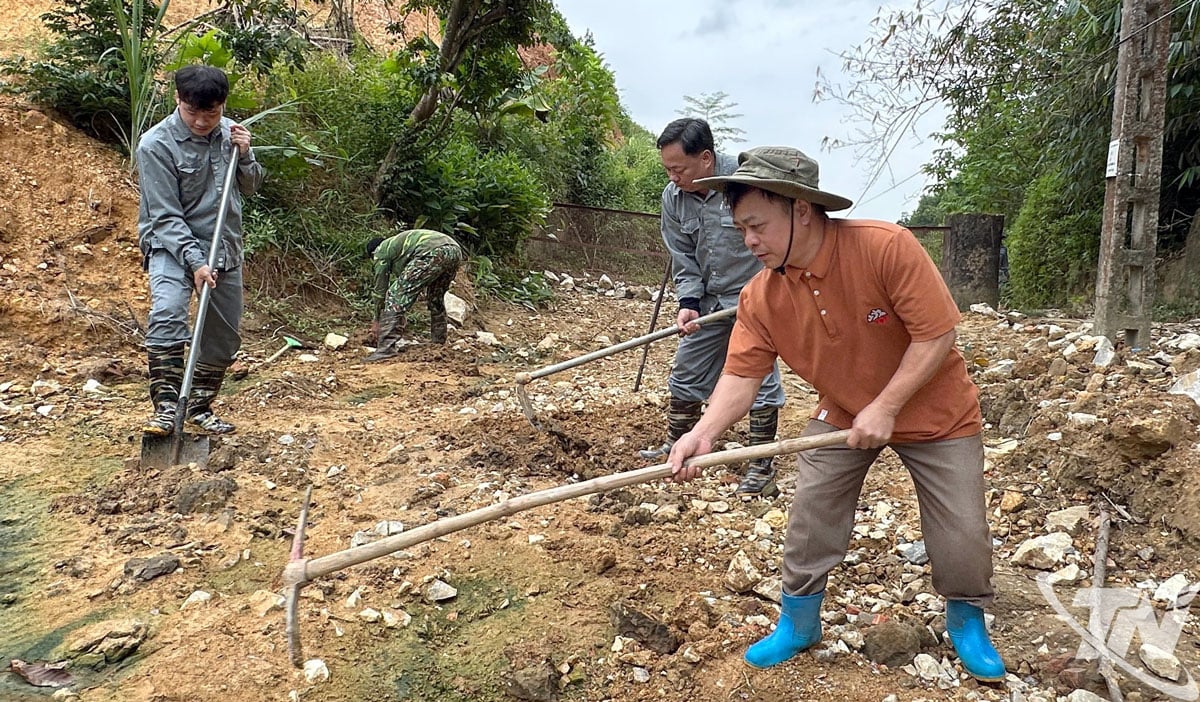 Компания Thai Nguyen Irrigation Exploitation Company мобилизовала силы для восстановления поврежденных ирригационных сооружений после наводнений.