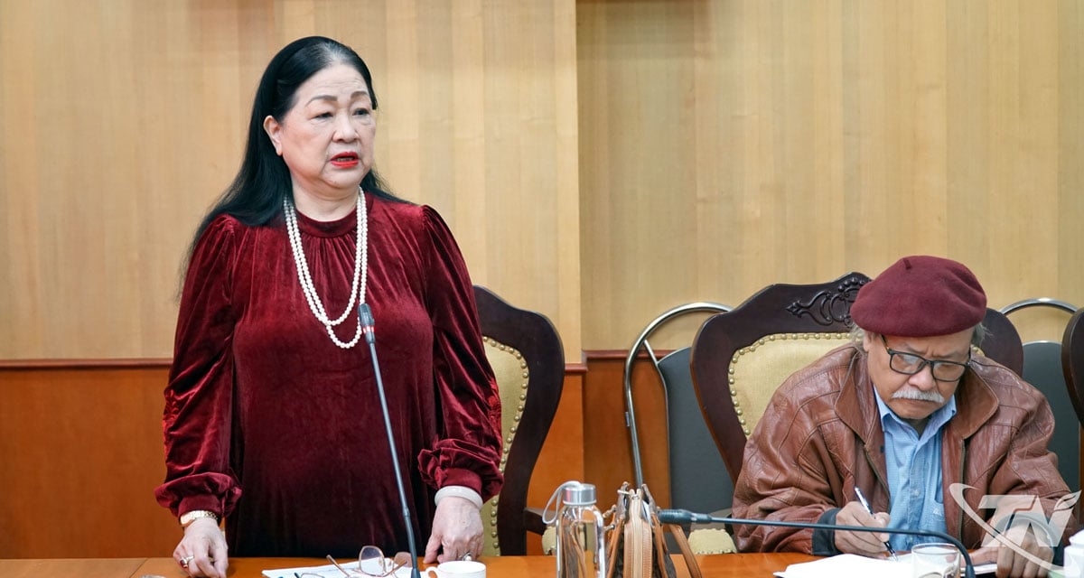 តំណាងក្រុមប្រឹក្សាភិបាល និងក្រុមស្រាវជ្រាវបាននិយាយ