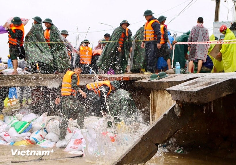 Tambak laut Duy Nghia terhakis teruk. (Foto: Penyumbang Khanh Tuan)
