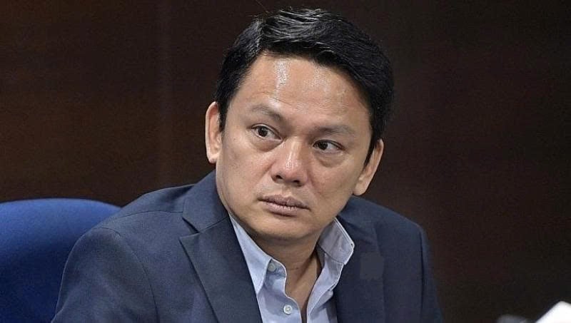 Tổng thư ký AFF cùng lãnh đạo FAT đã đến trụ sở VFF, cùng giải quyết sự cố sai Quốc kỳ- Ảnh 2.