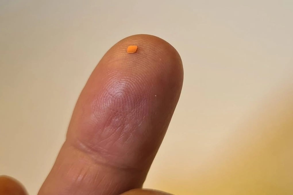 2mm object makes miracles, helps blind people read books - 1