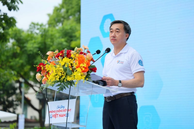 ឡុង ចូវ សហការក្នុងយុទ្ធសាស្ត្រជាតិស្តីពីការការពារ និងគ្រប់គ្រងជំងឺដាច់សរសៃឈាមខួរក្បាល-០