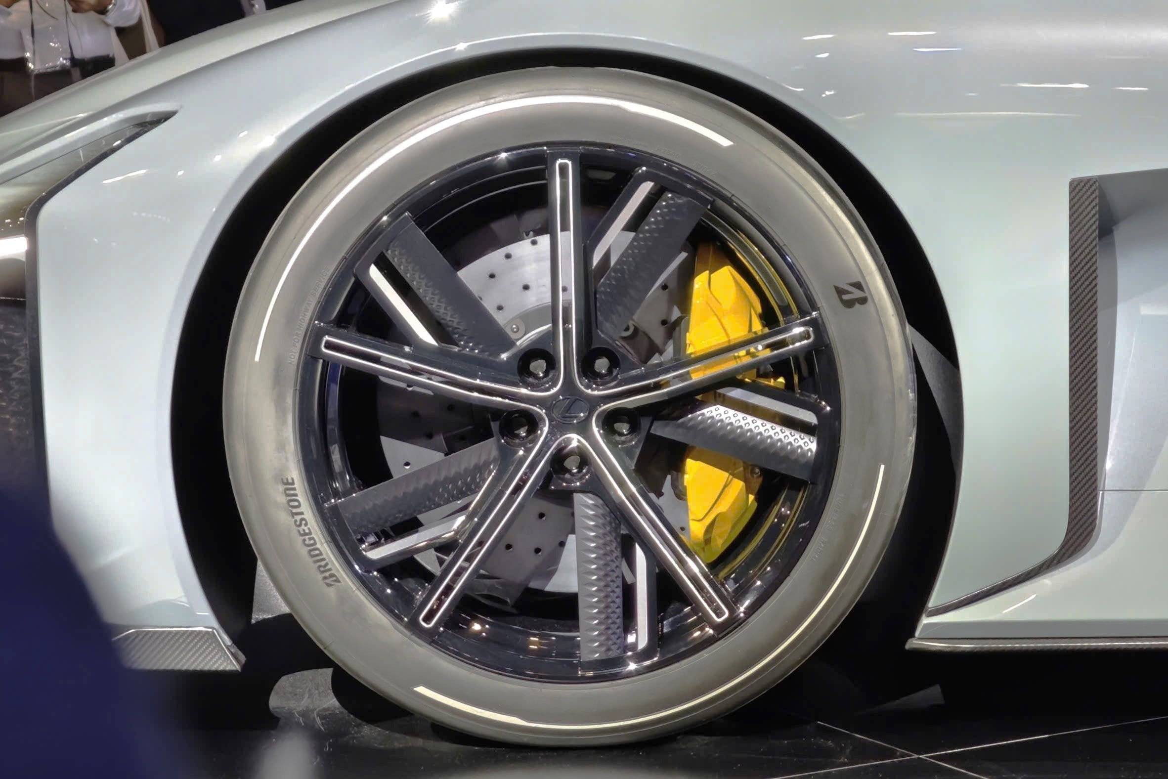 Концепт-фото Lexus LFR 8 Lexus LFR concept anh 8