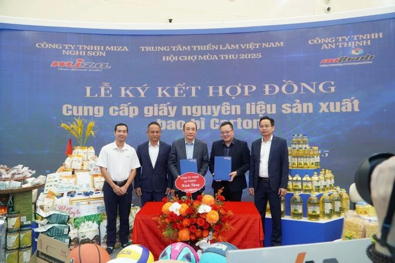 Productos típicos destacados de la provincia de Thanh Hoa en la Feria de Otoño