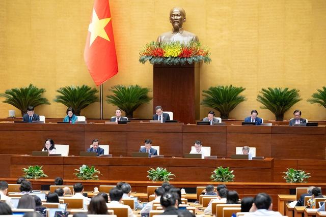 幹部・公務員の職務に応じた給与政策の構築を提案 - 写真1。 Đề nghị xây dựng chính sách tiền lương tương xứng với vị trí việc làm của cán bộ, công chức- Ảnh 1.