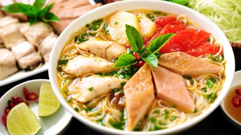 ترویج گردشگری گیا لای از طریق «جشنواره غذاهای خوشمزه پاییزی» - عکس ۴