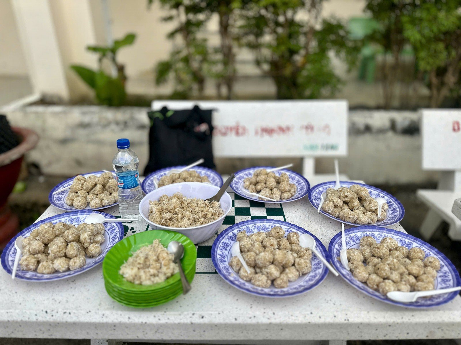 Den 1 november anordnade O Lam-kommunen tävlingen