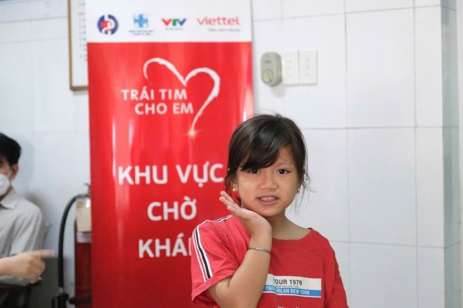 حصل مئات الأطفال على فحوصات طبية مجانية ضمن برنامج 