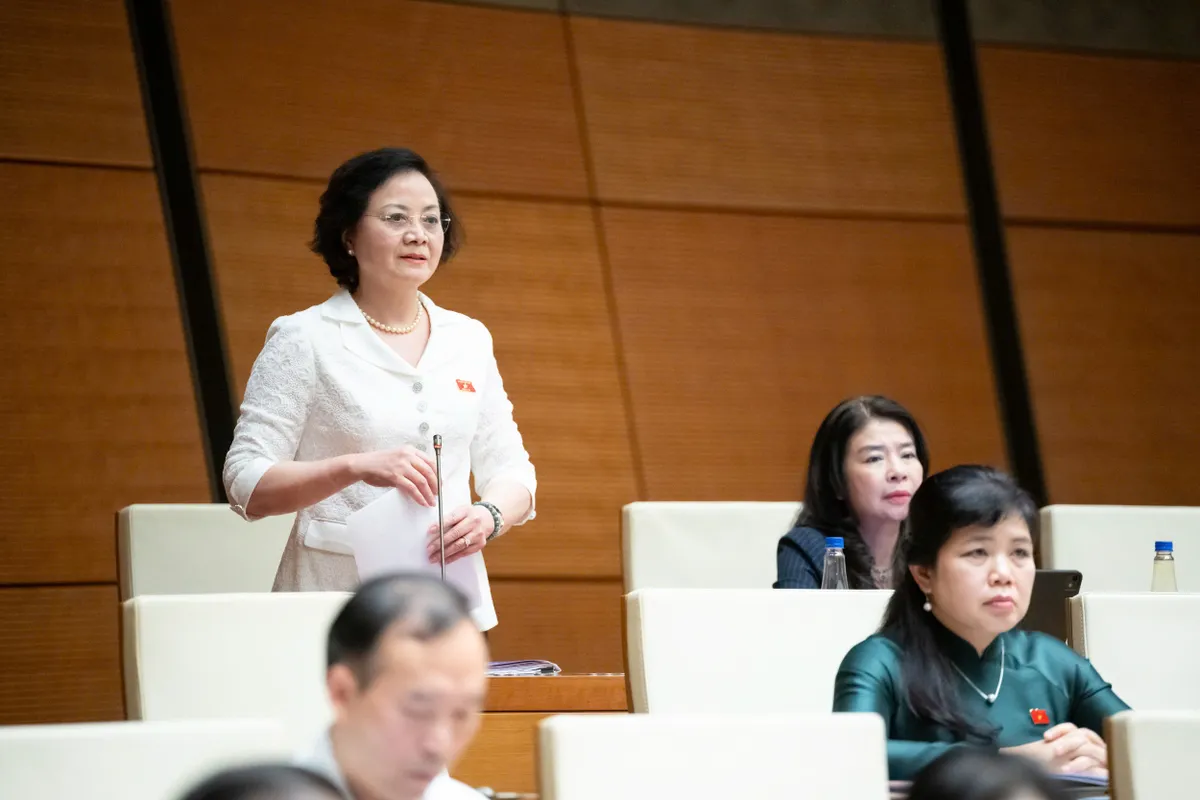 Phó Thủ tướng Phạm Thị Thanh Trà: Chưa thể cải cách tiền lương ngay, cần tính toán rất kỹ lưỡng - Ảnh 1.