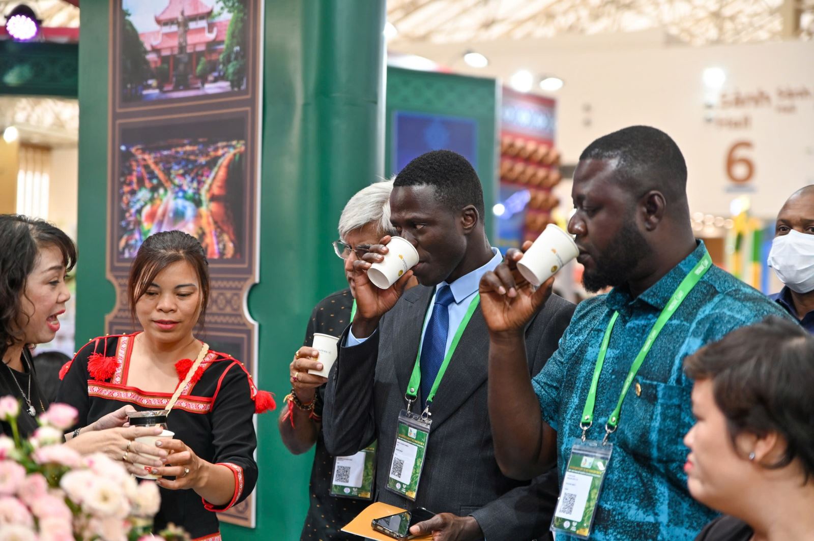 ចំណងជើងរូបថត