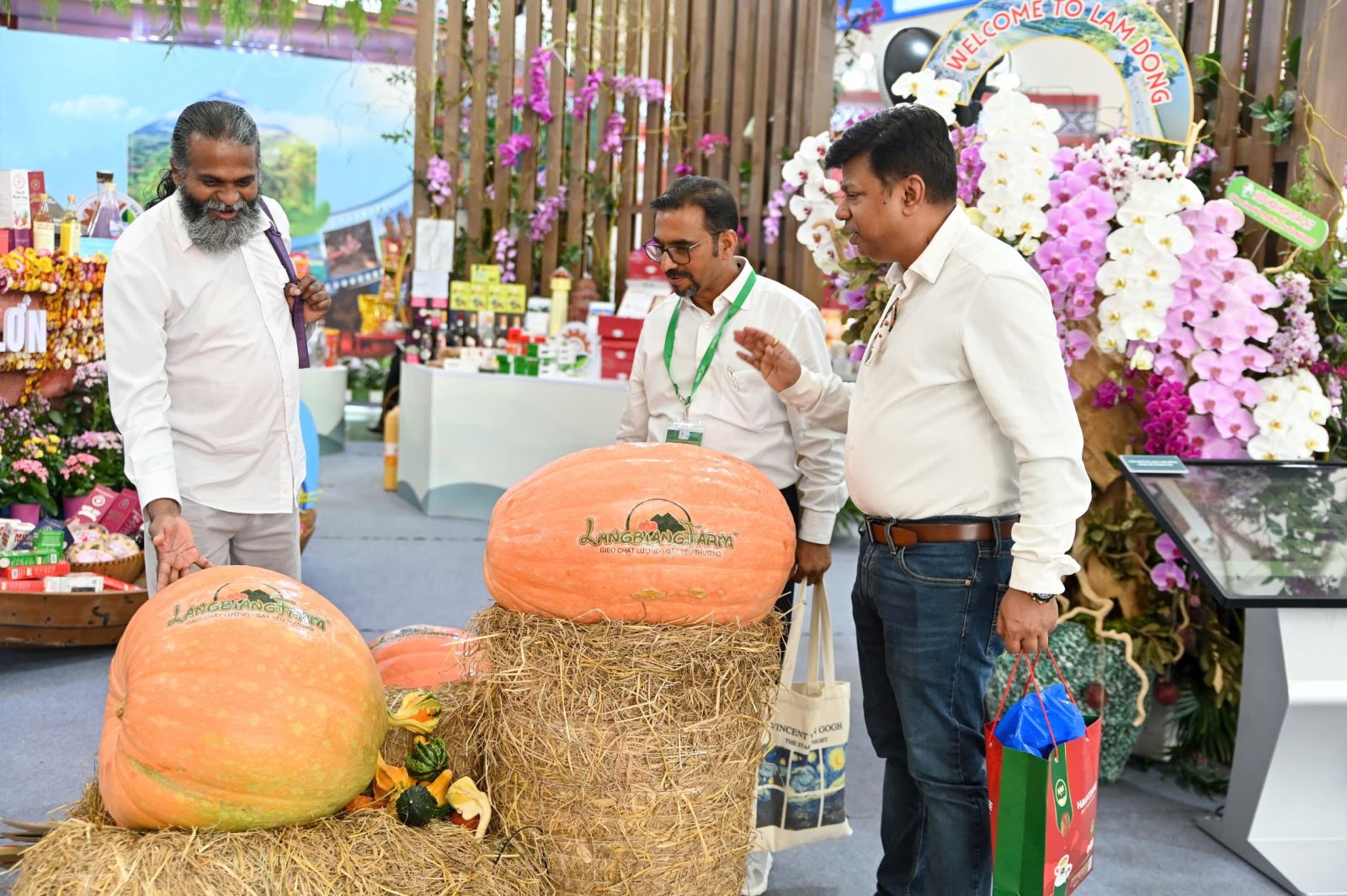 ចំណងជើងរូបថត